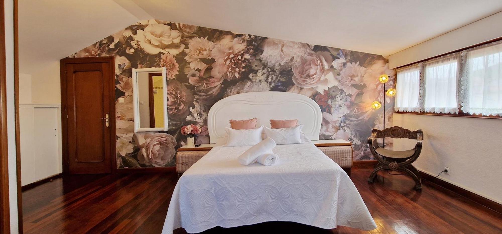 Cosma House Hotel Hinojedo Quarto foto