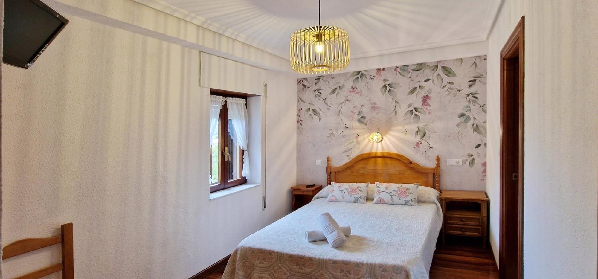 Cosma House Hotel Hinojedo Quarto foto