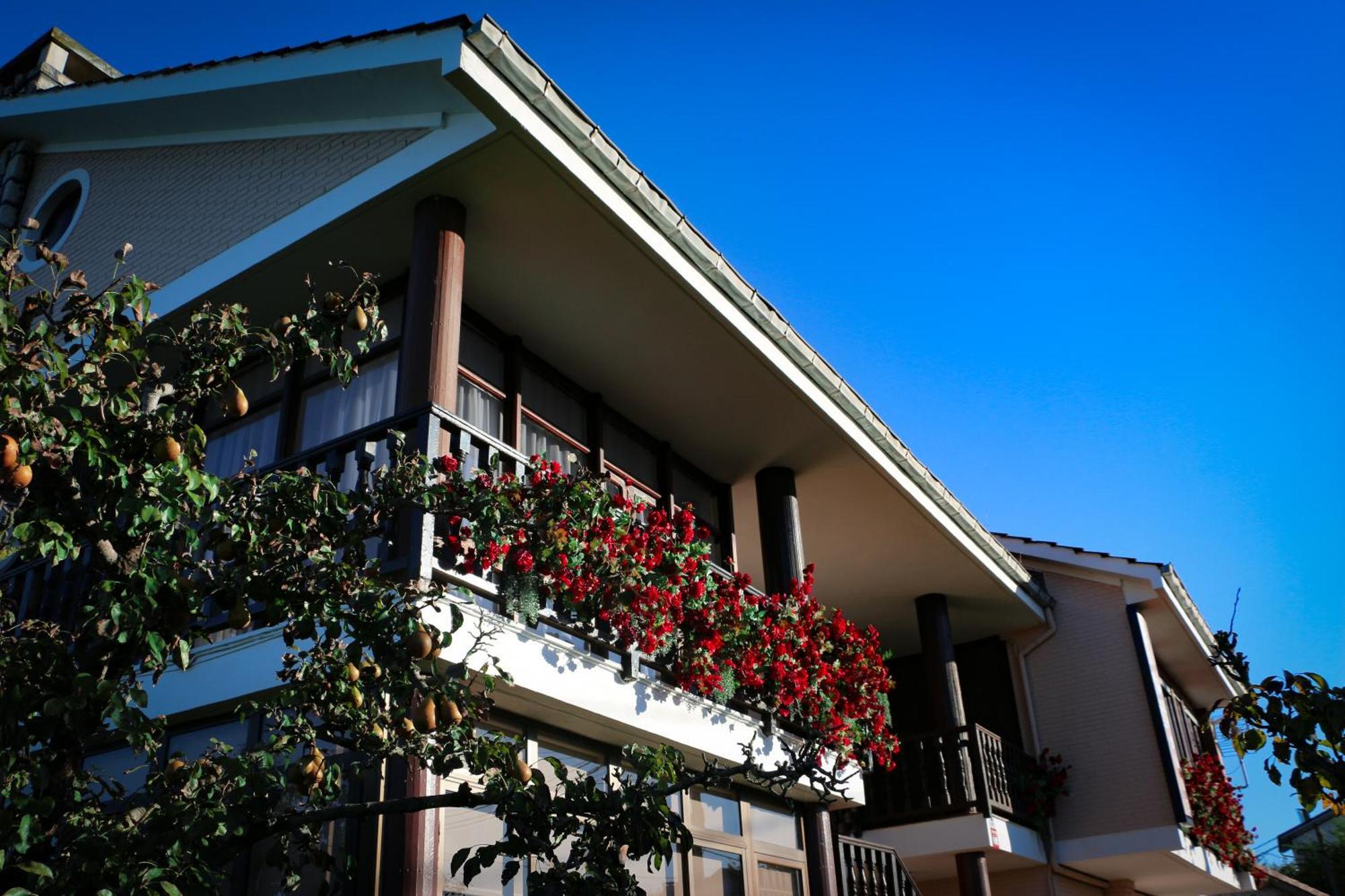 Cosma House Hotel Hinojedo Exterior foto